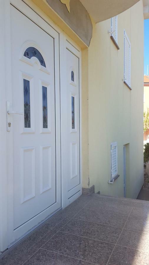 Apartmán Zagi Povljana Exteriér fotografie